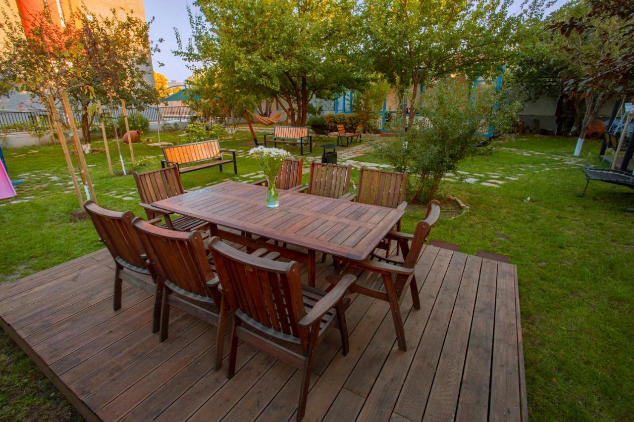 Apart Hotel West Tbilisi Exterior photo